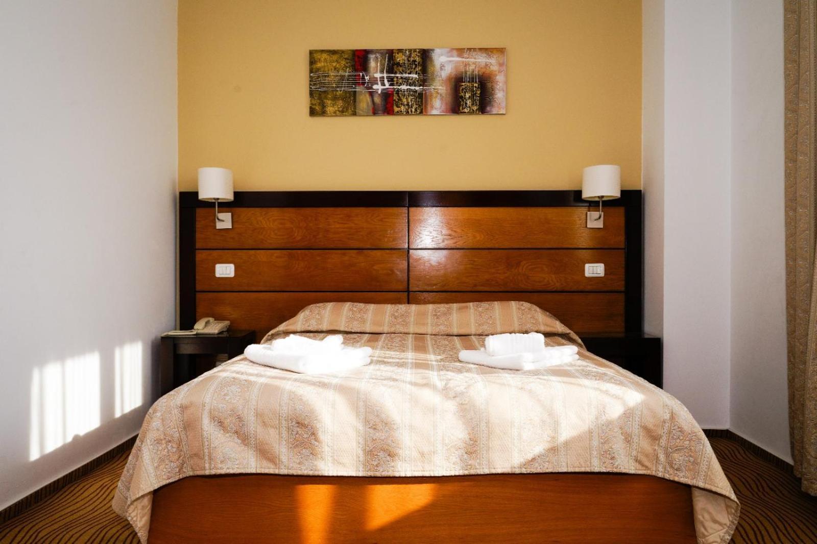 Criss Hotel