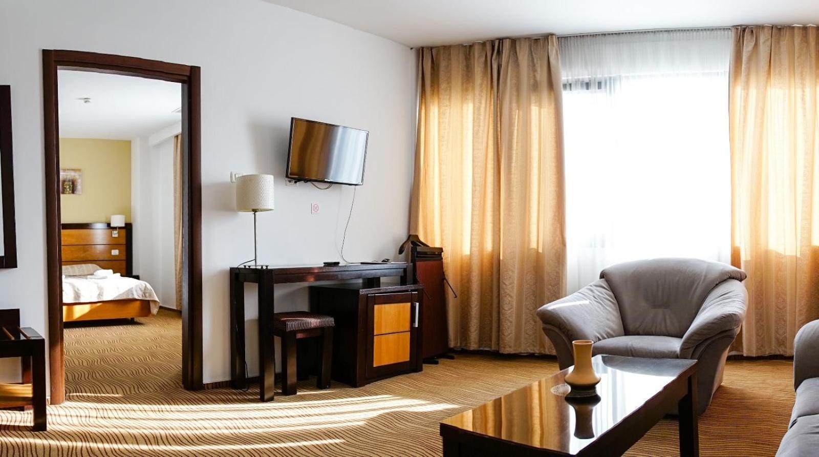 Criss Hotel 3*
